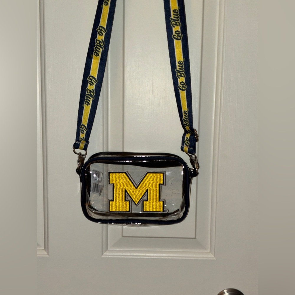 Michigan Wolverines Team Stripe Clear Crossbody Bag - Picture 8 of 8